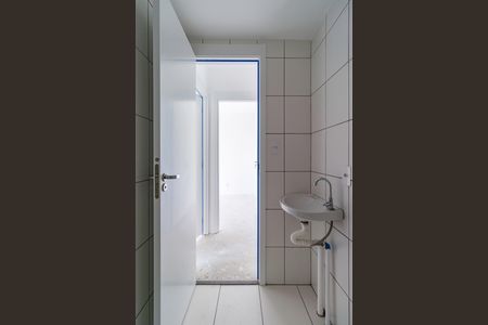 Apartamento para alugar com 38m², 2 quartos e 1 vaga Apartamento para alugar com 38m², 2 quartos e 1 vagaBanheiro