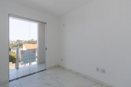 Casa à venda com 90m², 2 quartos e 2 vagas Casa à venda com 90m², 2 quartos e 2 vagasQuarto 1