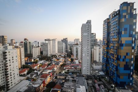 Studio à venda com 58m², 1 quarto e 1 vaga Studio à venda com 58m², 1 quarto e 1 vagaVaranda