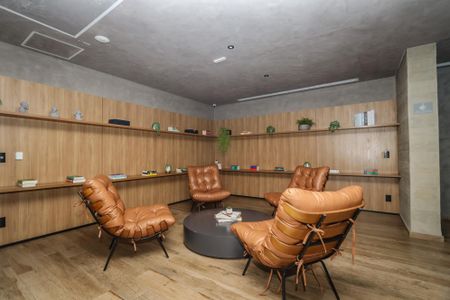 Studio à venda com 58m², 1 quarto e 1 vaga Studio à venda com 58m², 1 quarto e 1 vagaCoworking