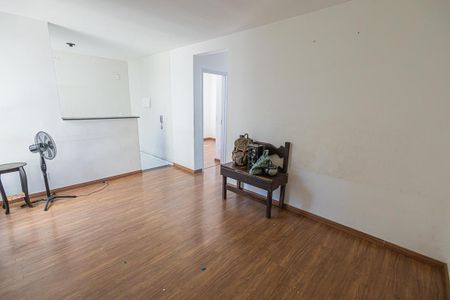 Sala de apartamento à venda com 2 quartos, 50m² em Frei Leopoldo, Belo Horizonte