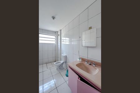 Apartamento para alugar com 50m², 2 quartos e sem vagaBanheiro