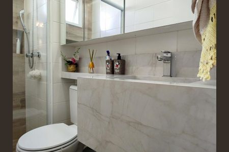 Apartamento para alugar com 72m², 2 quartos e 2 vagas Apartamento para alugar com 72m², 2 quartos e 2 vagasBanheiro 2