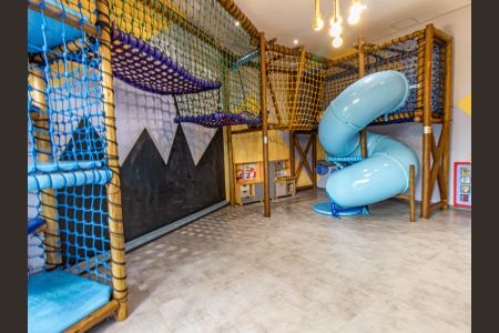 Apartamento à venda com 122m², 3 quartos e 2 vagasÁrea comum - Brinquedoteca