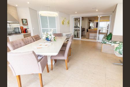 Apartamento à venda com 122m², 3 quartos e 2 vagasVaranda