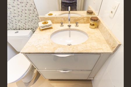 Apartamento à venda com 122m², 3 quartos e 2 vagasBanheiro da Suíte 3