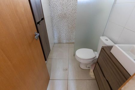 Apartamento à venda com 70m², 2 quartos e sem vaga Apartamento à venda com 70m², 2 quartos e sem vagaBanheiro