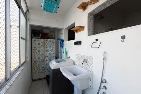 Apartamento à venda com 70m², 2 quartos e sem vaga Apartamento à venda com 70m², 2 quartos e sem vagaÁrea de Serviço