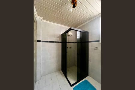 Casa à venda com 141m², 3 quartos e 4 vagas Casa à venda com 141m², 3 quartos e 4 vagasBanheiro