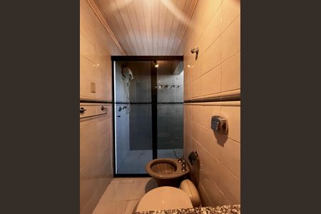 Casa à venda com 141m², 3 quartos e 4 vagas Casa à venda com 141m², 3 quartos e 4 vagasBanheiro da Suíte 2