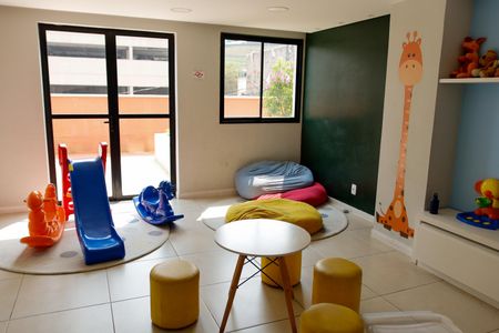 Apartamento à venda com 32m², 1 quarto e 1 vaga Apartamento à venda com 32m², 1 quarto e 1 vagaÁrea comum