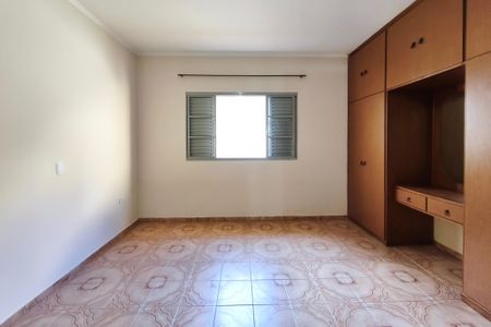 Casa à venda com 266m², 3 quartos e 3 vagas Casa à venda com 266m², 3 quartos e 3 vagasSuíte