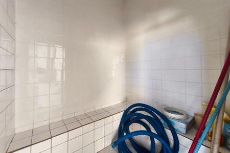 Casa à venda com 266m², 3 quartos e 3 vagas Casa à venda com 266m², 3 quartos e 3 vagasÁrea comum