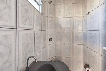 Casa à venda com 266m², 3 quartos e 3 vagas Casa à venda com 266m², 3 quartos e 3 vagasBanheiro de Serviço