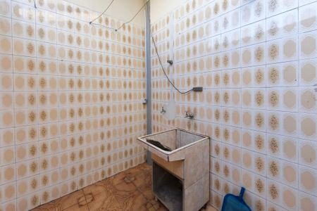 Casa à venda com 266m², 3 quartos e 3 vagas Casa à venda com 266m², 3 quartos e 3 vagasÁrea de Serviço