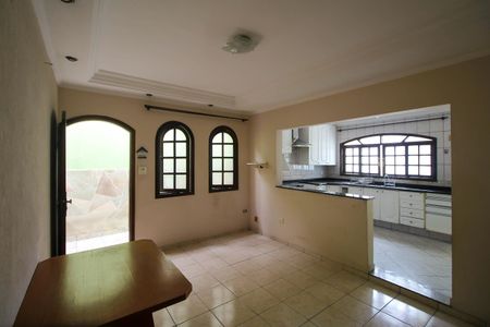 Sala de casa à venda com 2 quartos, 150m² em Vila Nova, São Paulo