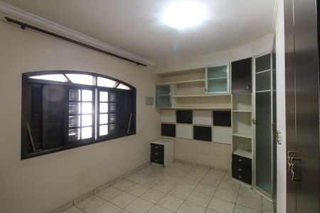 Casa à venda com 150m², 2 quartos e 2 vagasQuarto 1