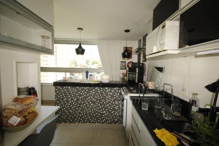Apartamento à venda com 90m², 3 quartos e 2 vagasCozinha