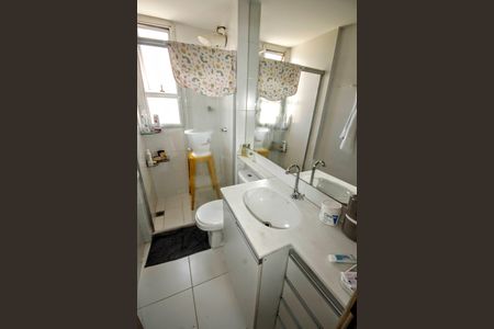 Apartamento à venda com 90m², 3 quartos e 2 vagasBanheiro 1