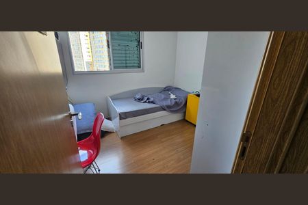 Apartamento à venda com 90m², 3 quartos e 2 vagasQuarto 3