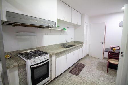 Apartamento à venda com 110m², 3 quartos e 1 vagaCozinha