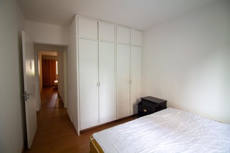 Apartamento à venda com 110m², 3 quartos e 1 vagaQuarto 2