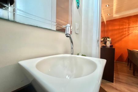 Casa à venda com 140m², 4 quartos e 1 vaga Casa à venda com 140m², 4 quartos e 1 vagaLavabo