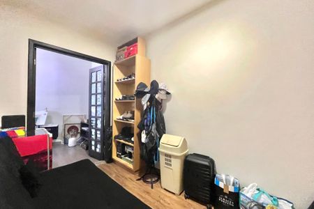 Casa à venda com 140m², 4 quartos e 1 vaga Casa à venda com 140m², 4 quartos e 1 vagaCloset do Quarto 2