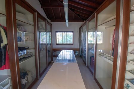 Casa para alugar com 800m², 4 quartos e 5 vagasCloset do quarto 3