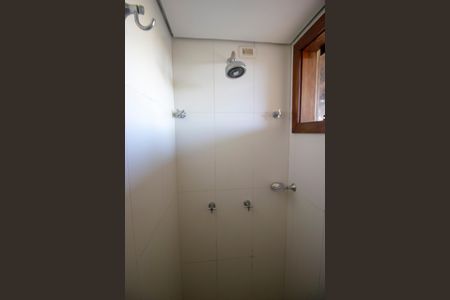 Casa para alugar com 800m², 4 quartos e 5 vagasBanheiro 4