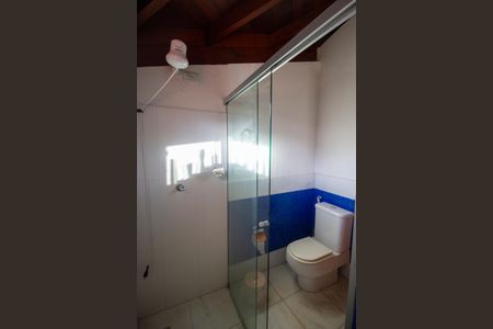 Casa para alugar com 800m², 4 quartos e 5 vagasBanheiro 2