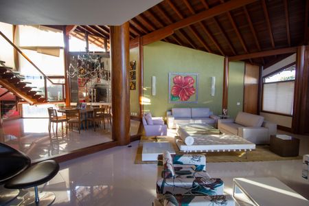 Sala de casa para alugar com 4 quartos, 800m² em Núcleo Bandeirante, Brasília