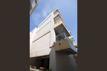 Apartamento para alugar com 45m², 1 quarto e 1 vaga Apartamento para alugar com 45m², 1 quarto e 1 vagaFachada