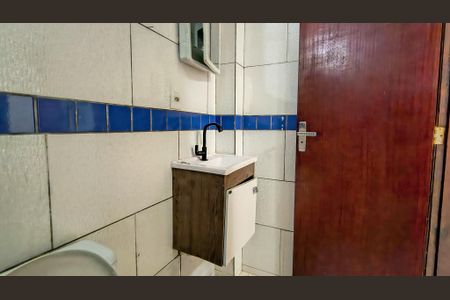 Banheiro de apartamento para alugar com 1 quarto, 35m² em Recreio dos Bandeirantes, Rio de Janeiro