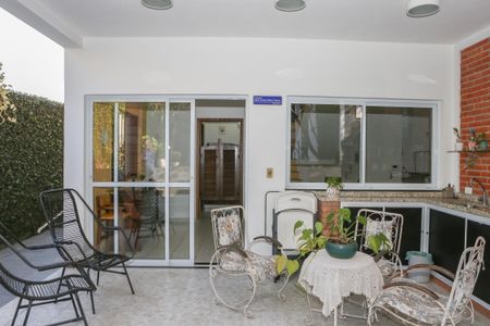 Casa à venda com 537m², 3 quartos e sem vaga Casa à venda com 537m², 3 quartos e sem vagaChurrasqueira