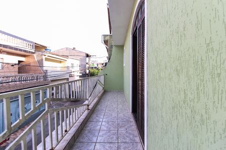 Casa para alugar com 225m², 3 quartos e 2 vagas Casa para alugar com 225m², 3 quartos e 2 vagasVaranda da Suíte