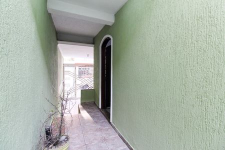Casa para alugar com 225m², 3 quartos e 2 vagas Casa para alugar com 225m², 3 quartos e 2 vagasCorredor