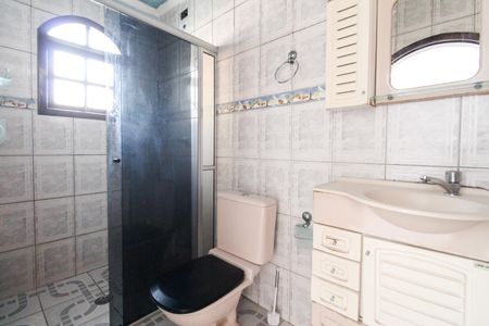Casa para alugar com 225m², 3 quartos e 2 vagas Casa para alugar com 225m², 3 quartos e 2 vagasBanheiro da Suíte