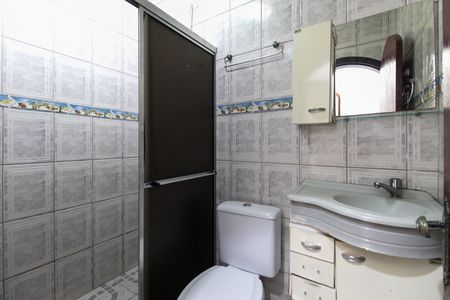 Casa para alugar com 225m², 3 quartos e 2 vagas Casa para alugar com 225m², 3 quartos e 2 vagasBanheiro Social