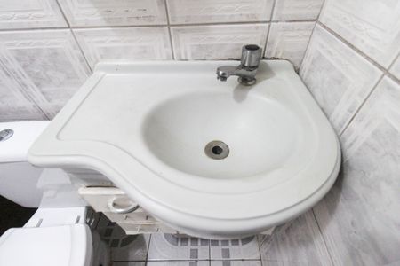 Casa para alugar com 225m², 3 quartos e 2 vagas Casa para alugar com 225m², 3 quartos e 2 vagasBanheiro Social