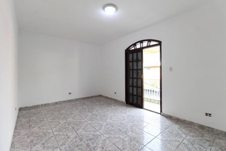 Casa para alugar com 225m², 3 quartos e 2 vagas Casa para alugar com 225m², 3 quartos e 2 vagasSuíte