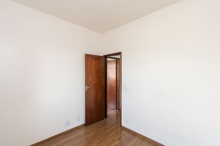 Apartamento à venda com 80m², 2 quartos e 1 vagaQuarto 2