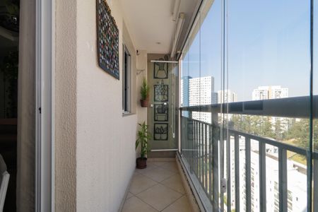 Varanda da Sala de apartamento à venda com 2 quartos, 68m² em Vila Andrade, São Paulo