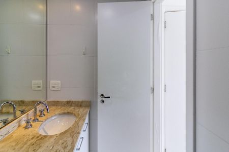 Apartamento para alugar com 32m², 1 quarto e 1 vaga Apartamento para alugar com 32m², 1 quarto e 1 vagaBanheiro
