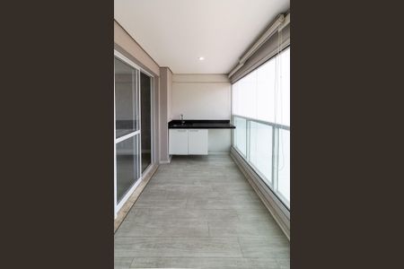 Apartamento para alugar com 32m², 1 quarto e 1 vaga Apartamento para alugar com 32m², 1 quarto e 1 vagaVaranda