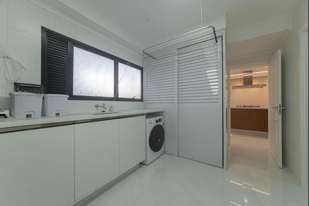 Area de Serviço de apartamento para alugar com 4 quartos, 309m² em Santo Amaro, São Paulo