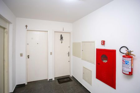 Apartamento à venda com 48m², 2 quartos e 1 vagaHall de entrada