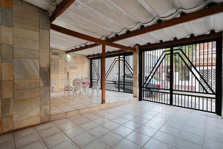 Casa à venda com 140m², 2 quartos e 2 vagasGaragem