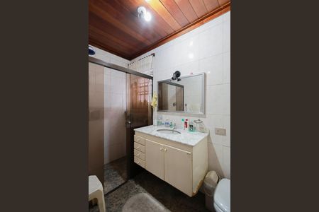 Casa à venda com 140m², 2 quartos e 2 vagasBanheiro Social