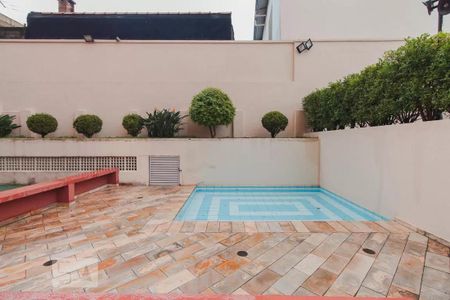 Apartamento para alugar com 50m², 2 quartos e 1 vaga Apartamento para alugar com 50m², 2 quartos e 1 vagaÁrea comum - Piscina